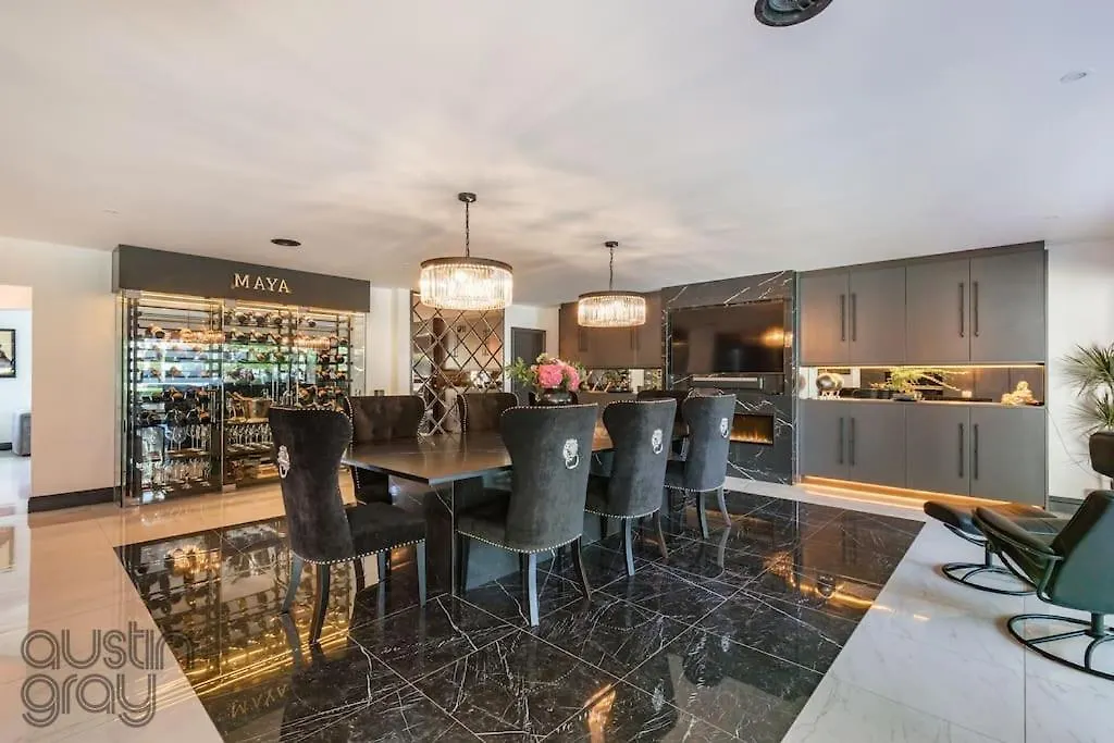 Blissfully Luxe Abode For Unforgettable Memories Villa Brighton 0*,  United Kingdom