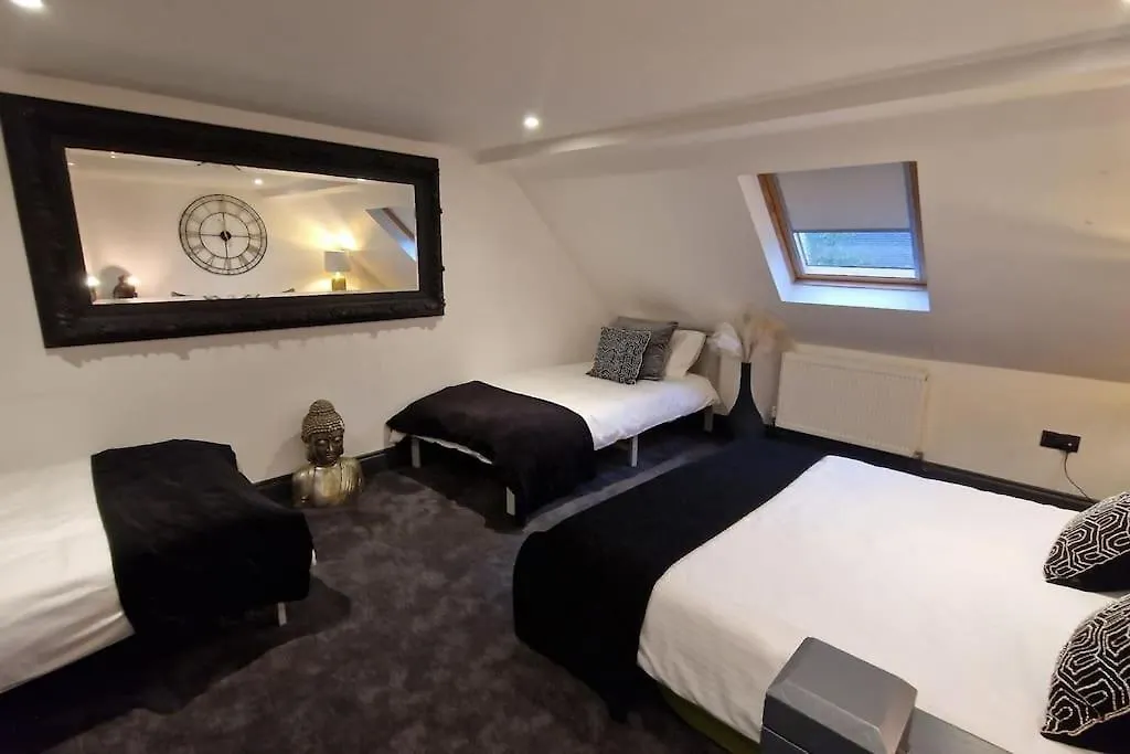Blissfully Luxe Abode For Unforgettable Memories Villa Brighton